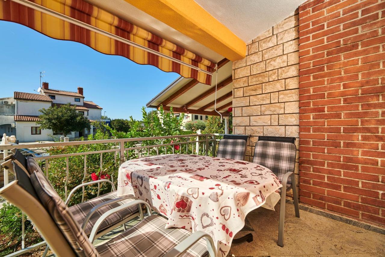Haus Ana Poreč Exterior foto